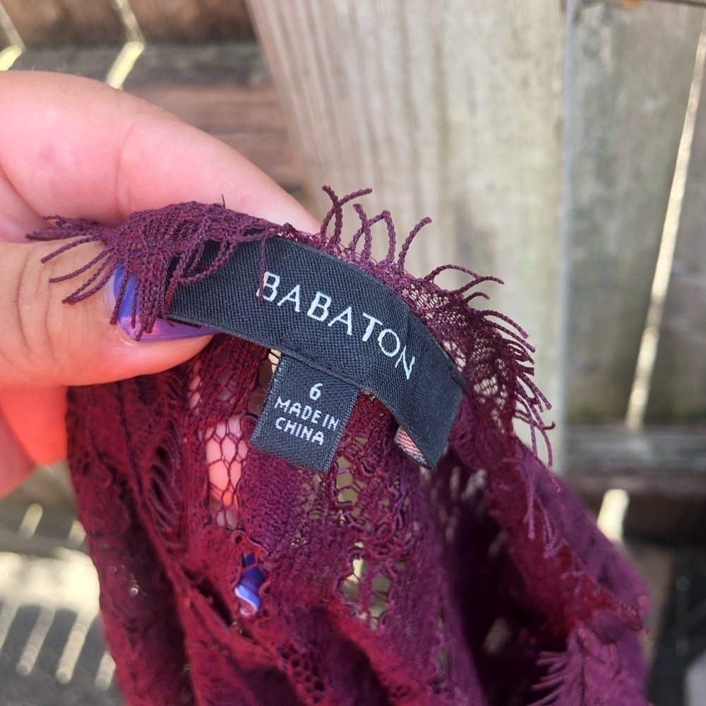 ARITIZIA BABATON LORNA MAROON LACE SHORT SLEEVE DRESS - Picture 4 of 5